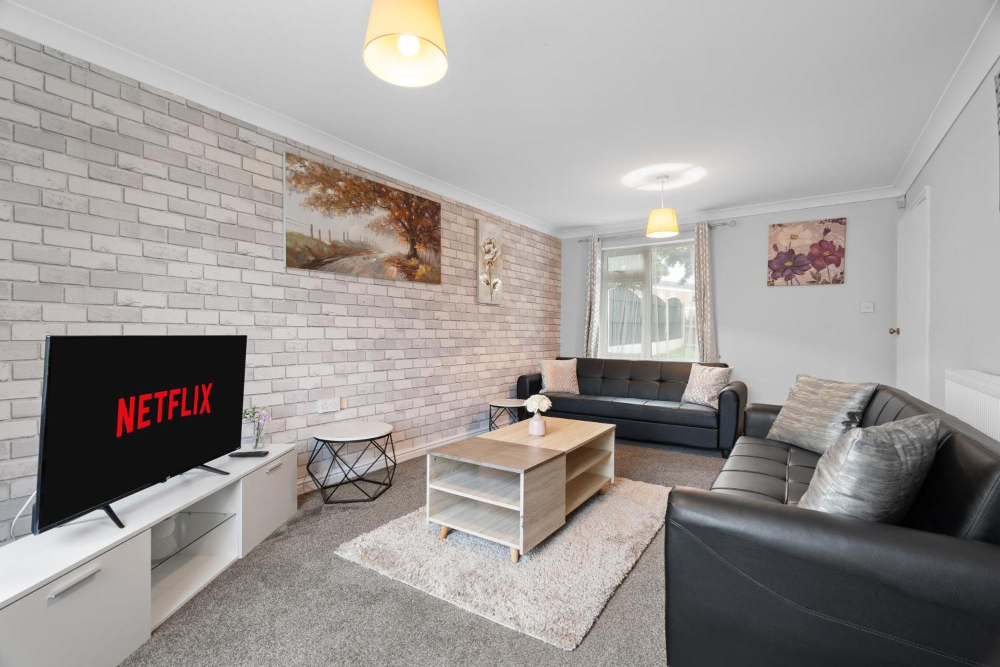 A Charming 3 Bed Home Next To Nec And Birmingham International Airport Marston Green Buitenkant foto